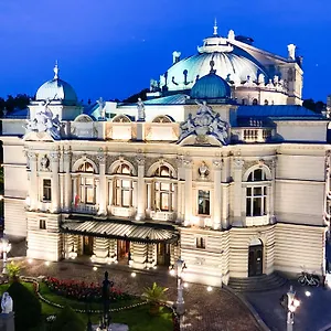 H12**** 4* Krakkó